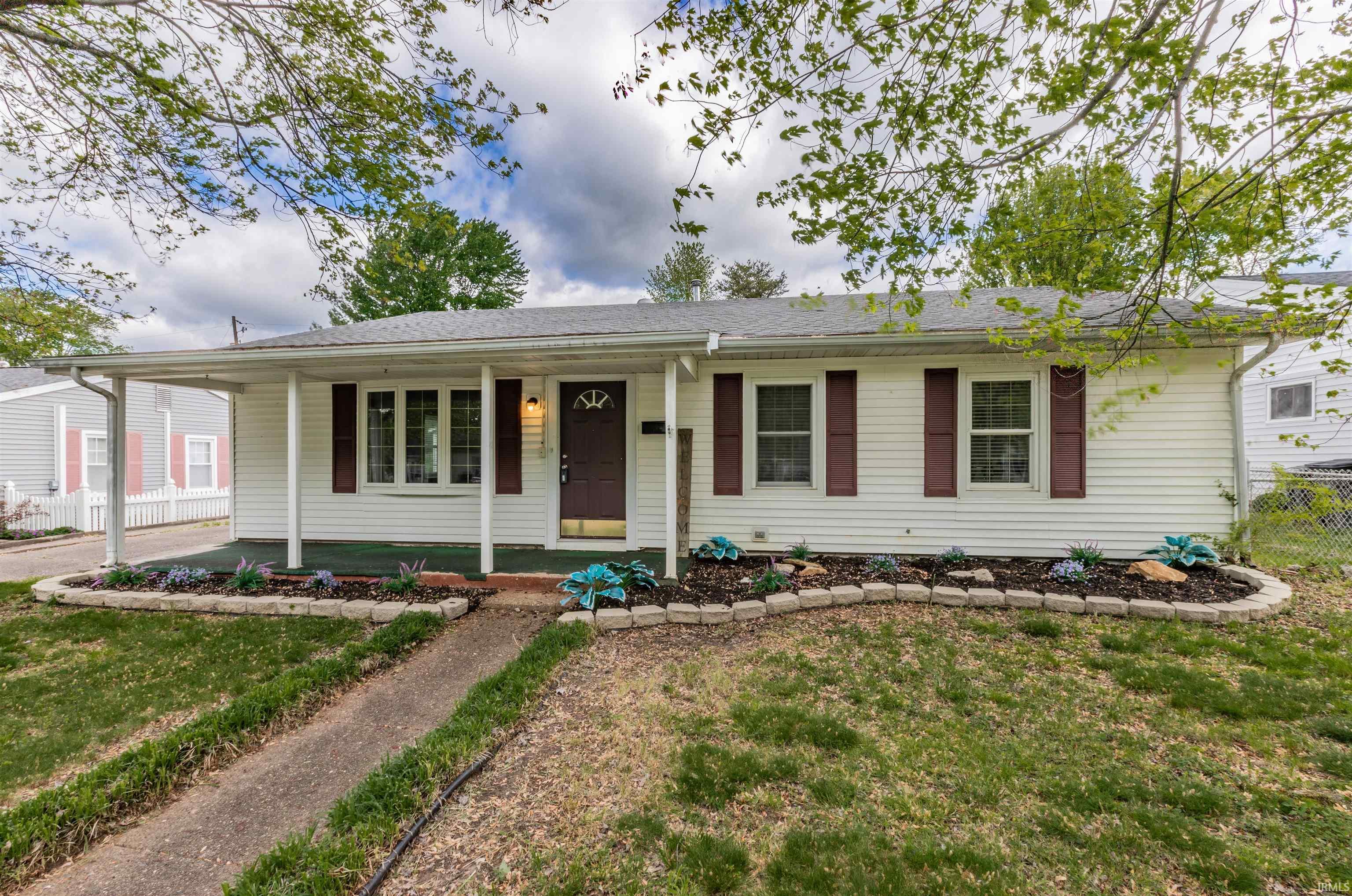 131 Lexington Road Evansville, IN 47710 - Photo 1 of 32 Gallery Image 1