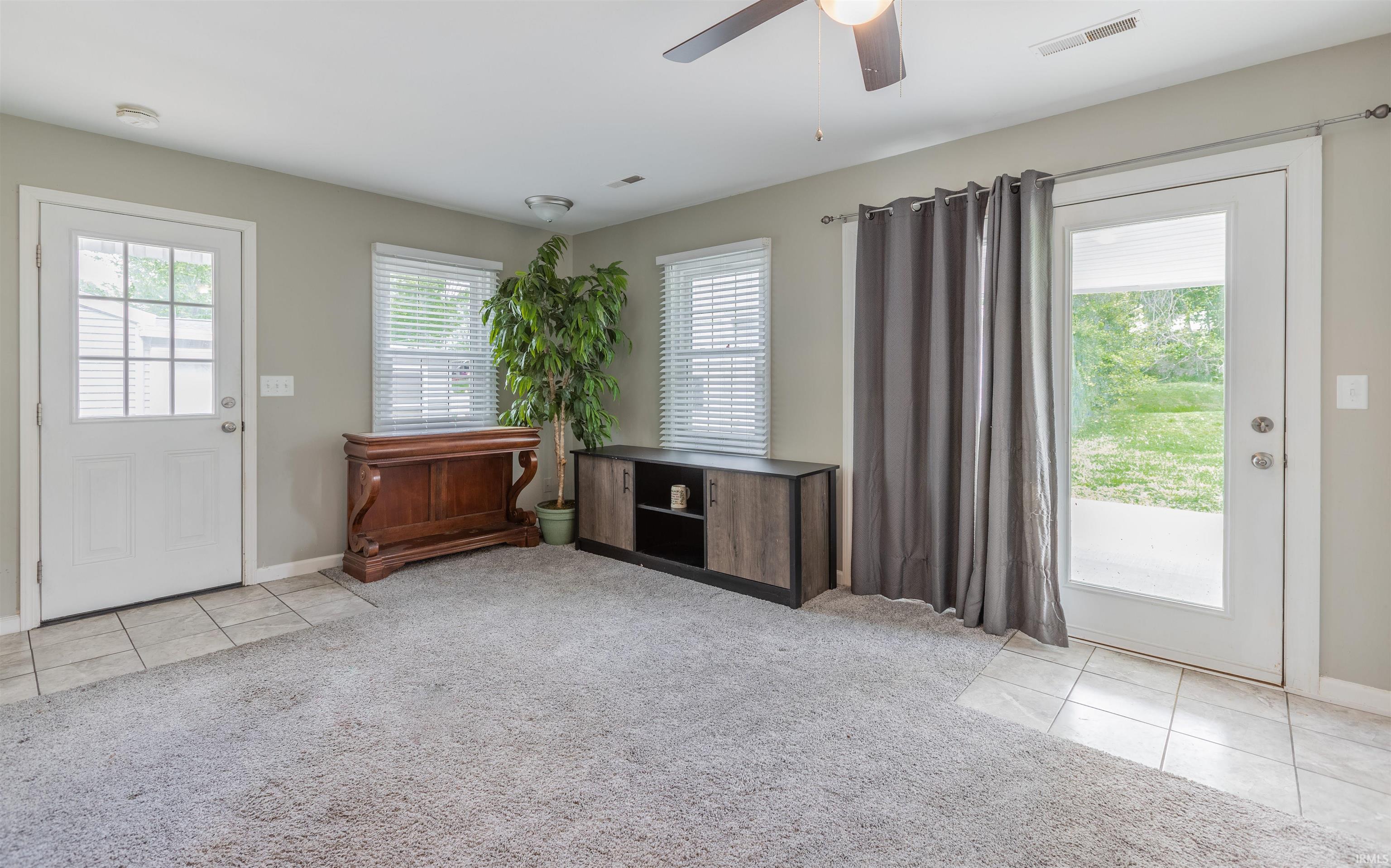 131 Lexington Road Evansville, IN 47710 - Photo 15 of 32 Gallery Image 15