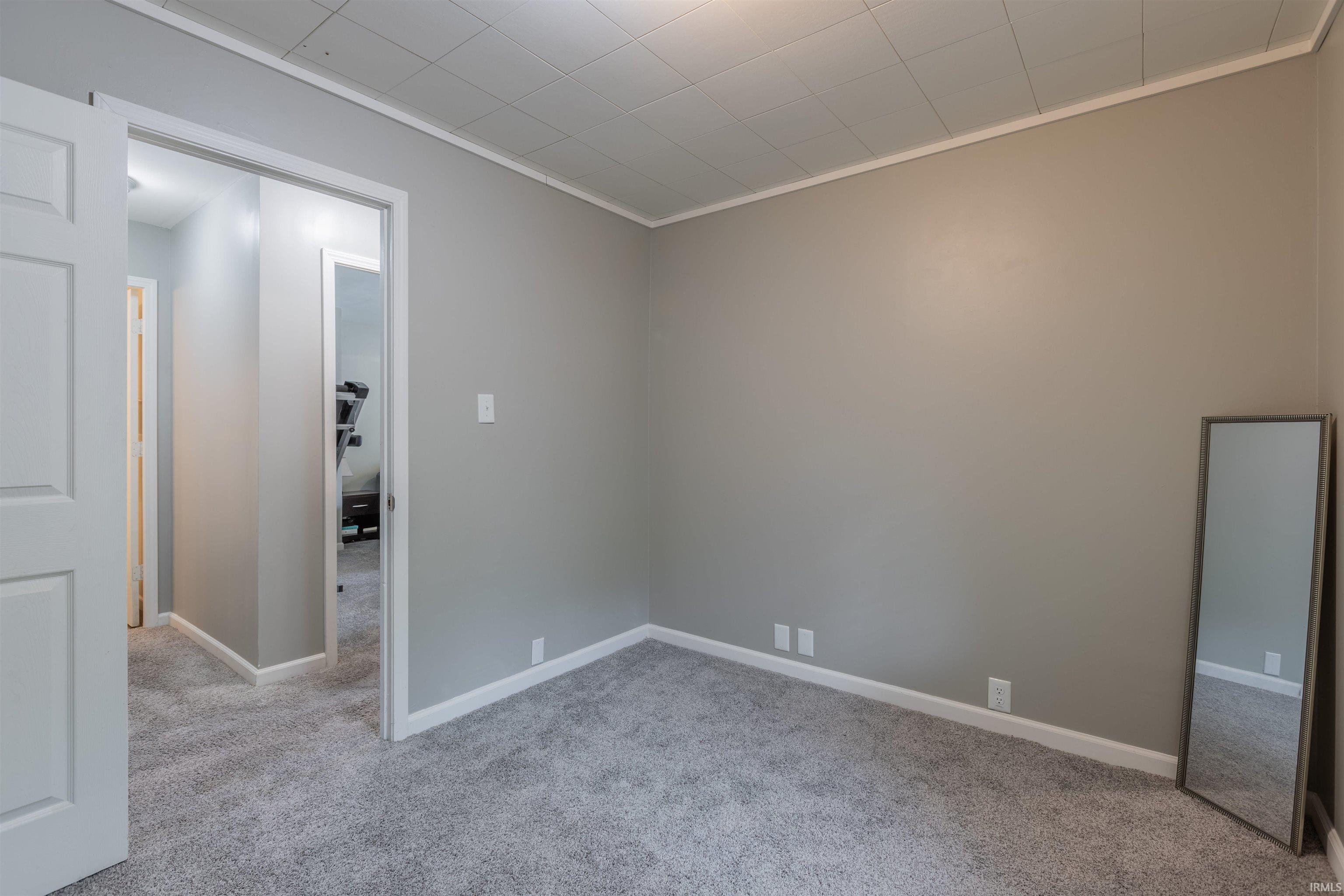 131 Lexington Road Evansville, IN 47710 - Photo 23 of 32 Gallery Image 23