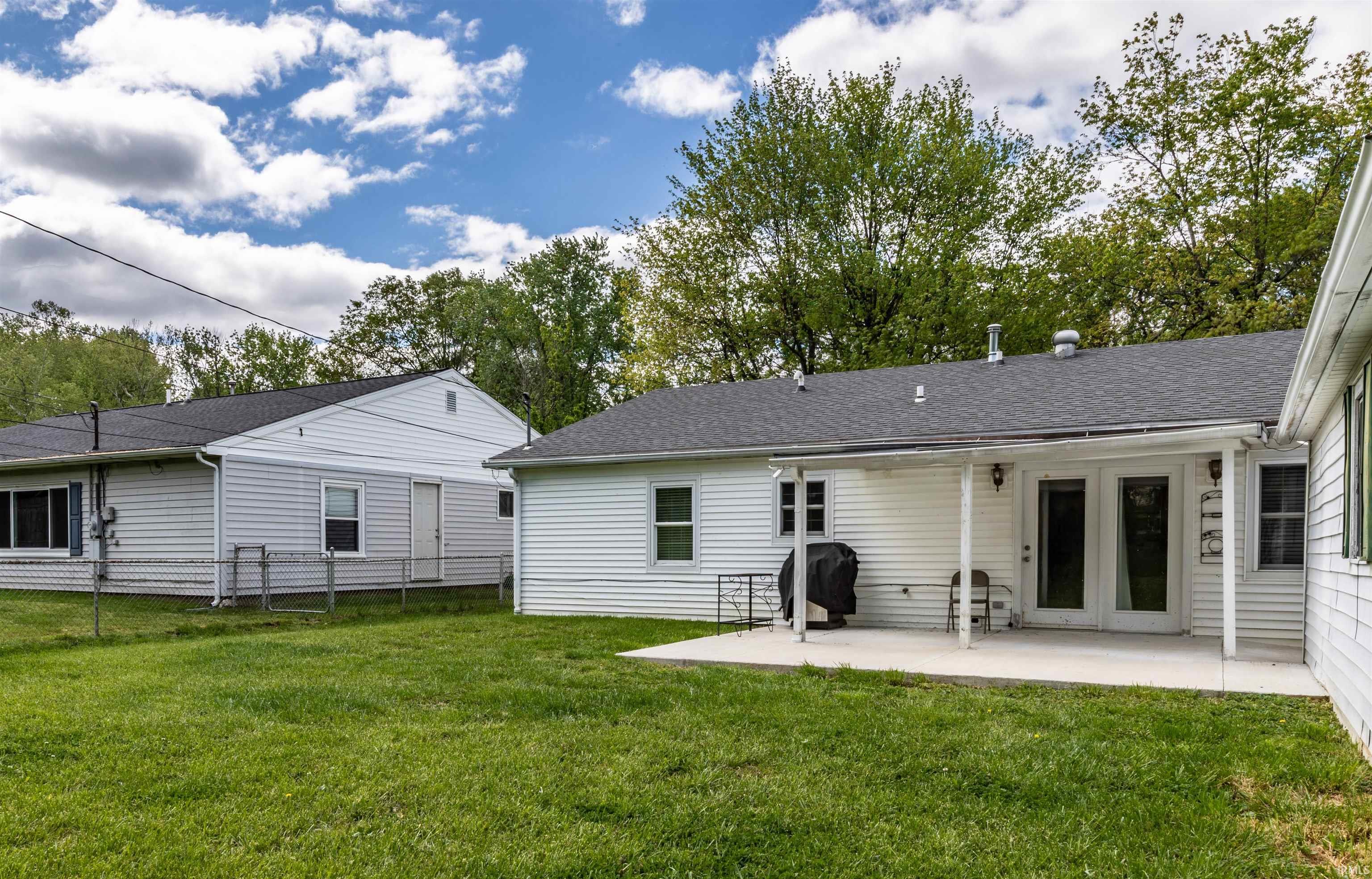 131 Lexington Road Evansville, IN 47710 - Photo 29 of 32 Gallery Image 29