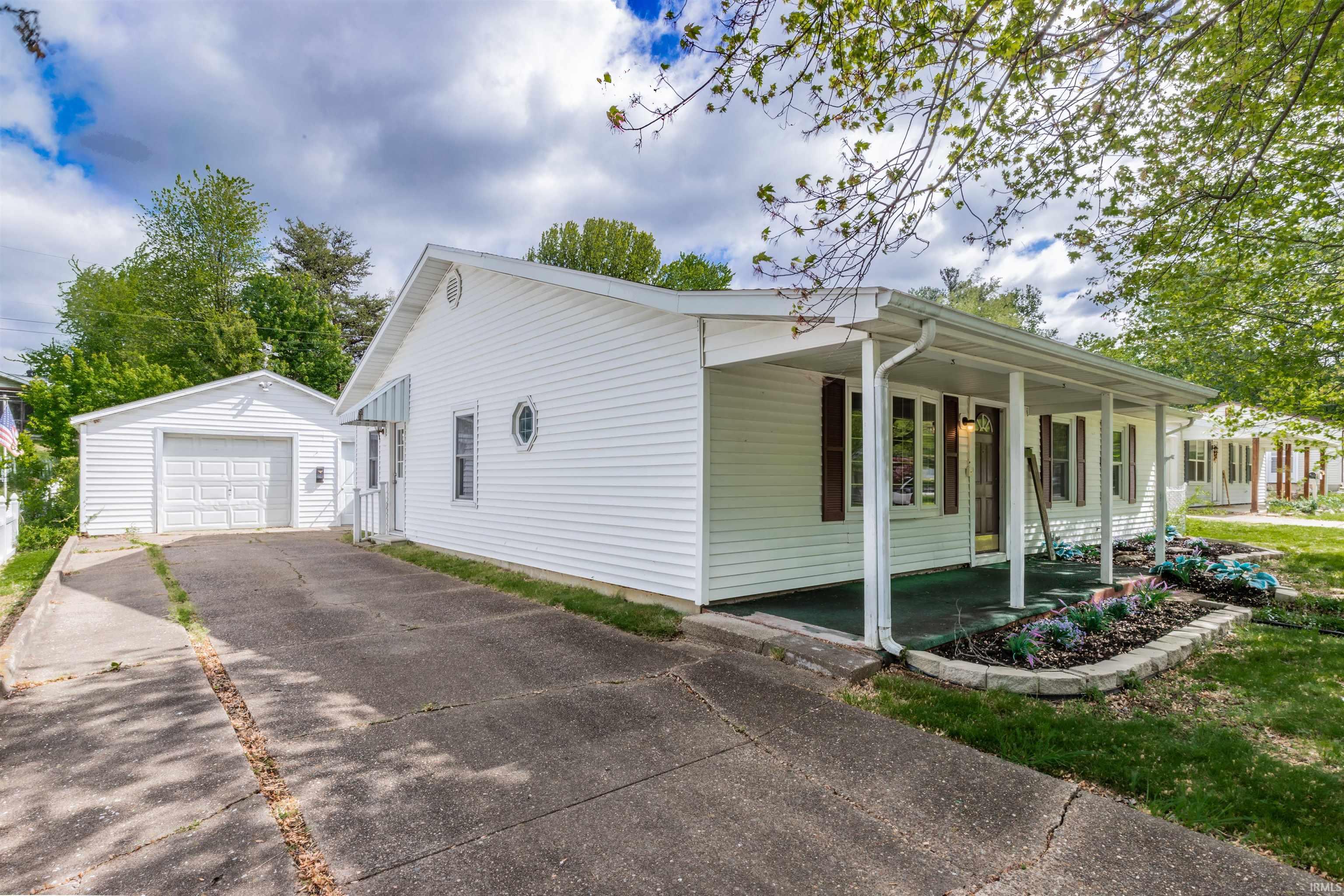 131 Lexington Road Evansville, IN 47710 - Photo 32 of 32 Gallery Image 32
