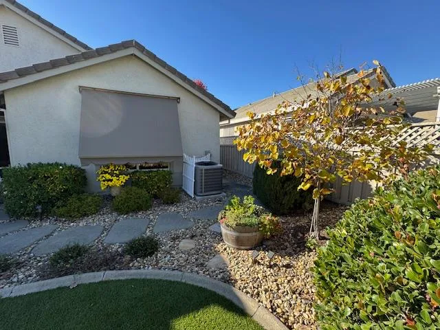 $2,800 | 4040 Rose Creek Road, Roseville, CA 95747