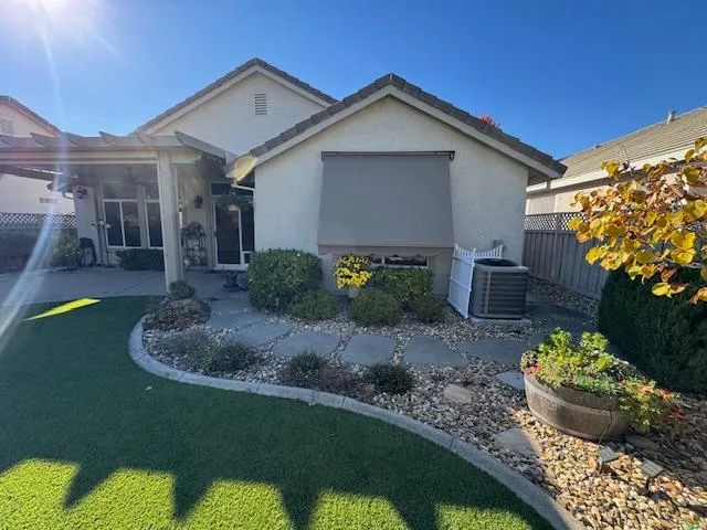 $2,800 | 4040 Rose Creek Road, Roseville, CA 95747