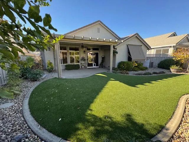 $2,800 | 4040 Rose Creek Road, Roseville, CA 95747
