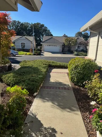 $2,800 | 4040 Rose Creek Road, Roseville, CA 95747