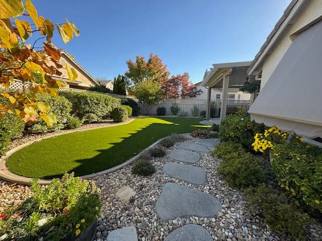 $2,800 | 4040 Rose Creek Road, Roseville, CA 95747