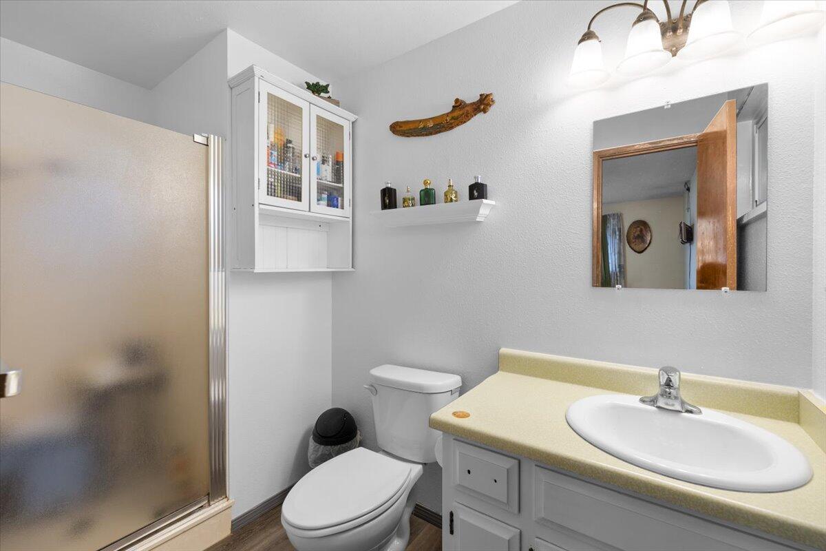 1075 North 5th Street Central Point, OR 97502 - Photo 16 of 24 Gallery Image 16