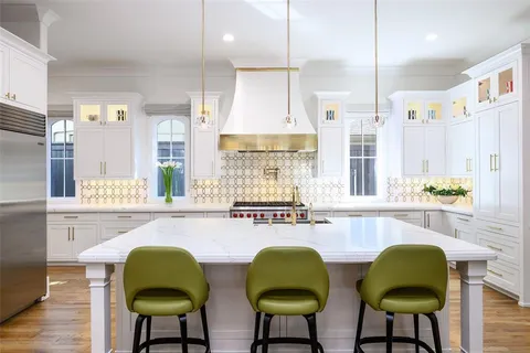 $4,295,000 | 4557 Belclaire Avenue, Highland Park, TX 75205