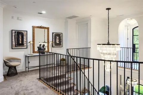 $4,295,000 | 4557 Belclaire Avenue, Highland Park, TX 75205