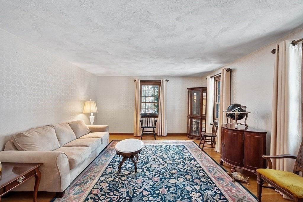 11 Drawbridge Road Westford, MA 01886 - Photo 14 of 30 Gallery Image 14
