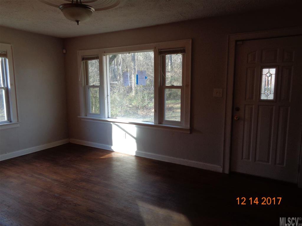 1971 Lexington Street Conover, NC 28613 - Photo 5 of 11 Gallery Image 5