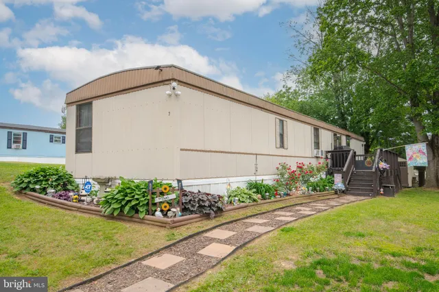 $59,990 | 7 Hillcrest Drive, Conowingo, MD 21918