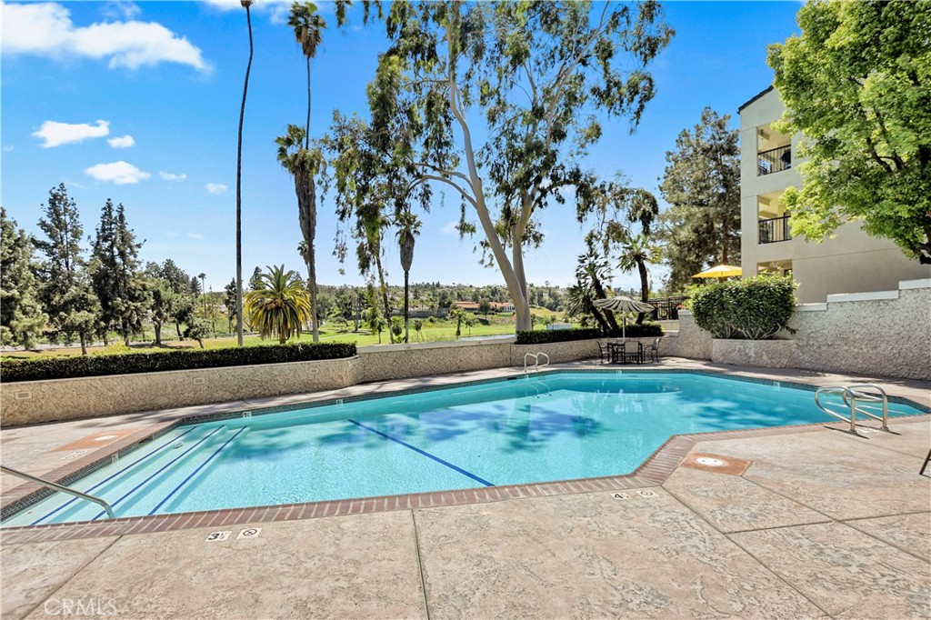 5555 Canyon Crest Drive, Unit 1F Riverside, CA 92507 - Photo 20 of 27 a view of a park