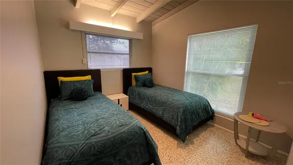 $2,350 | 2832 Bay Street, Sarasota, FL 34237