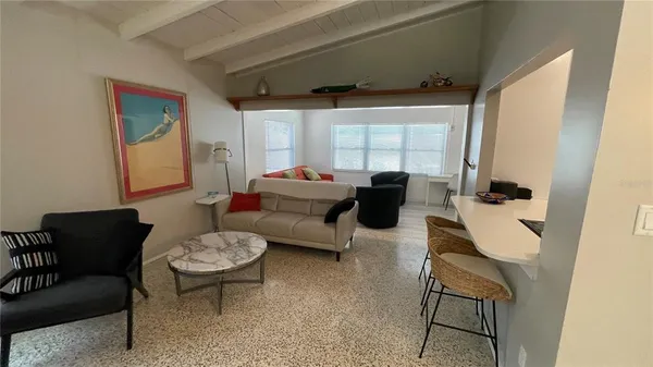 $2,350 | 2832 Bay Street, Sarasota, FL 34237