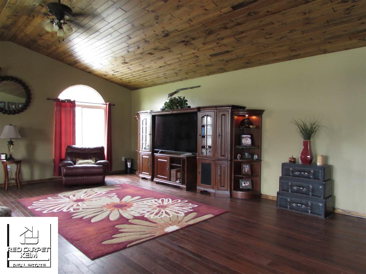 11489 Carr Road Davison, MI 48423 - Photo 7 of 24 31379636-6.JPG