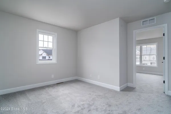 $499,400 | 15 Priddle Lane, Colonie, NY 12110