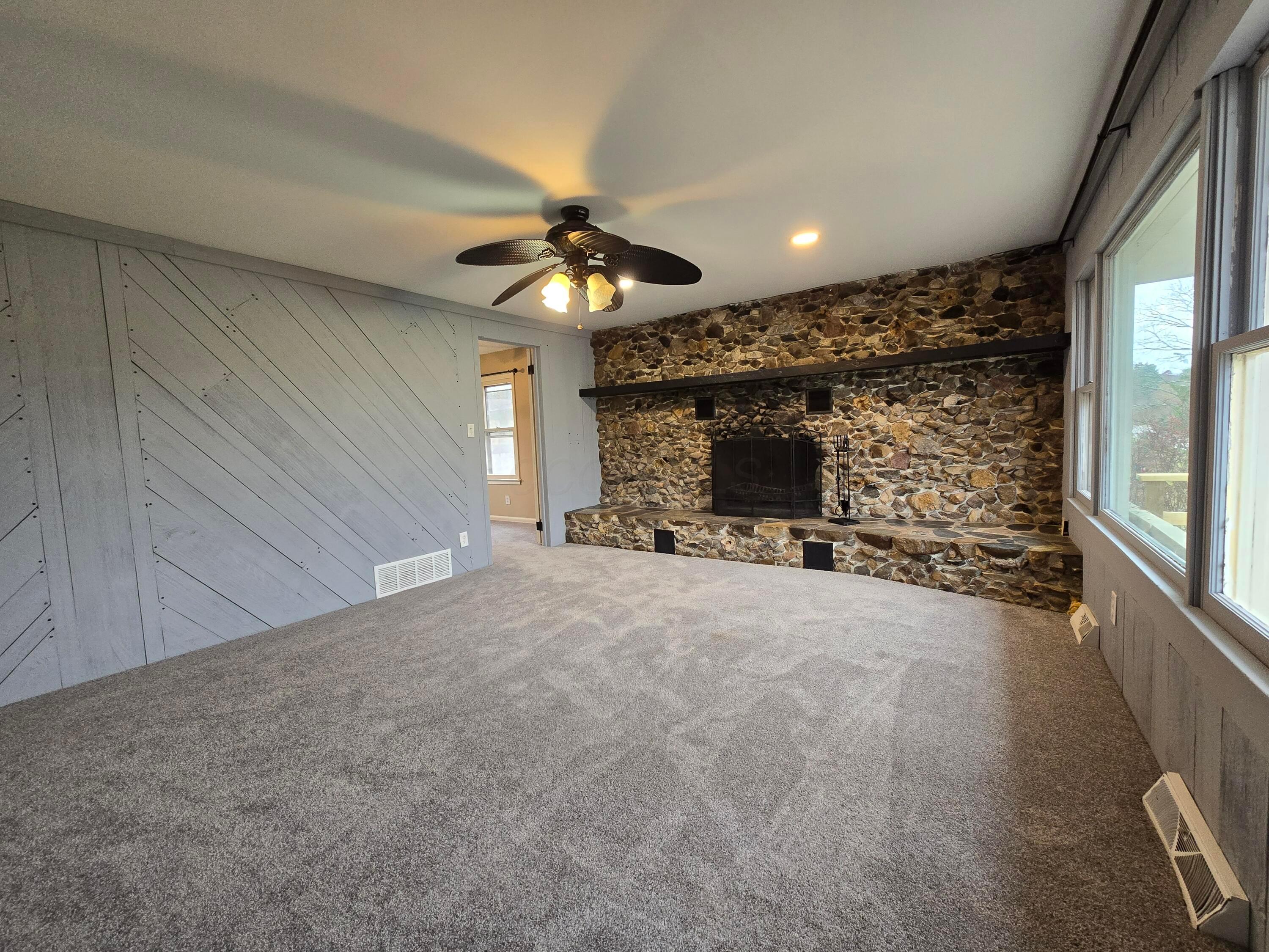 2595 Sonora Road Zanesville, OH 43701 - Photo 4 of 14 1000012942