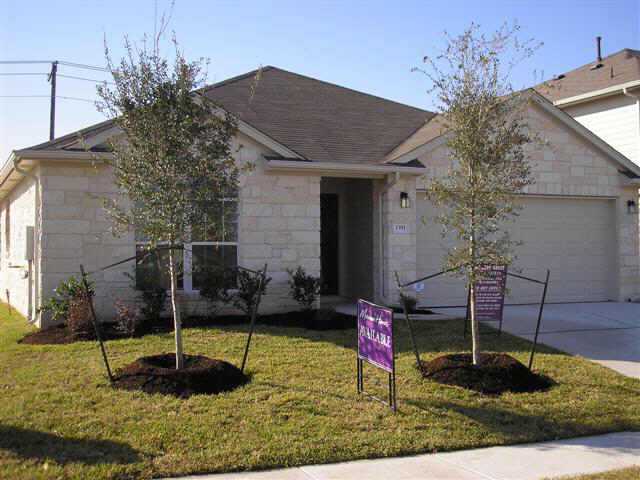 1391 Stone Rim Loop Buda, TX 78610 - Photo 1 of 1 a backyard of a house