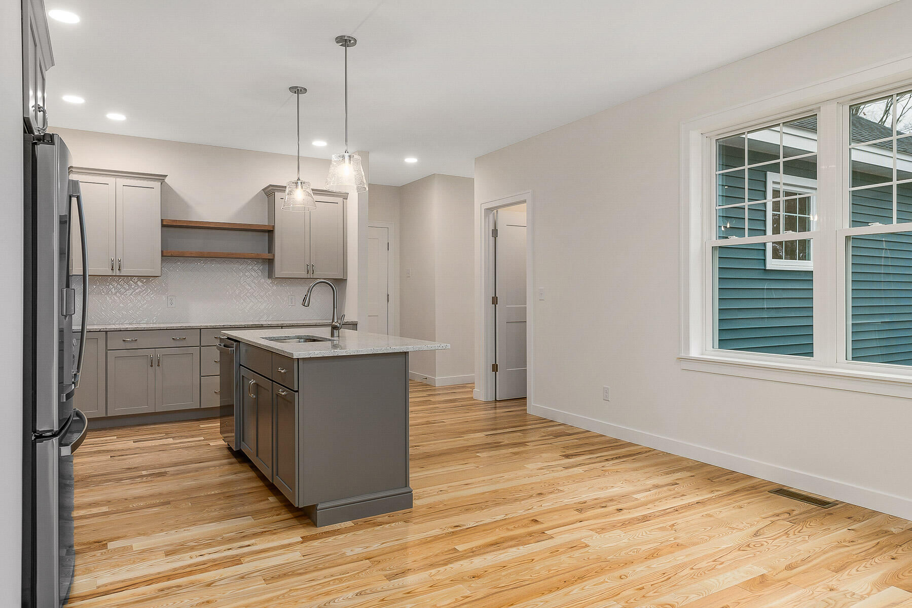 36 Cascade Circle, Unit 31 Kennebunk, ME 04043 - Photo 13 of 38 seacoastrephotography-10