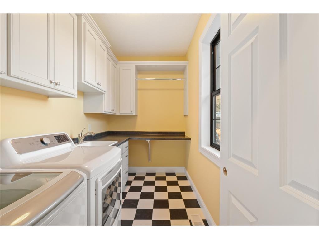 1191 42nd Street Hudson, WI 54016 - Photo 7 of 48