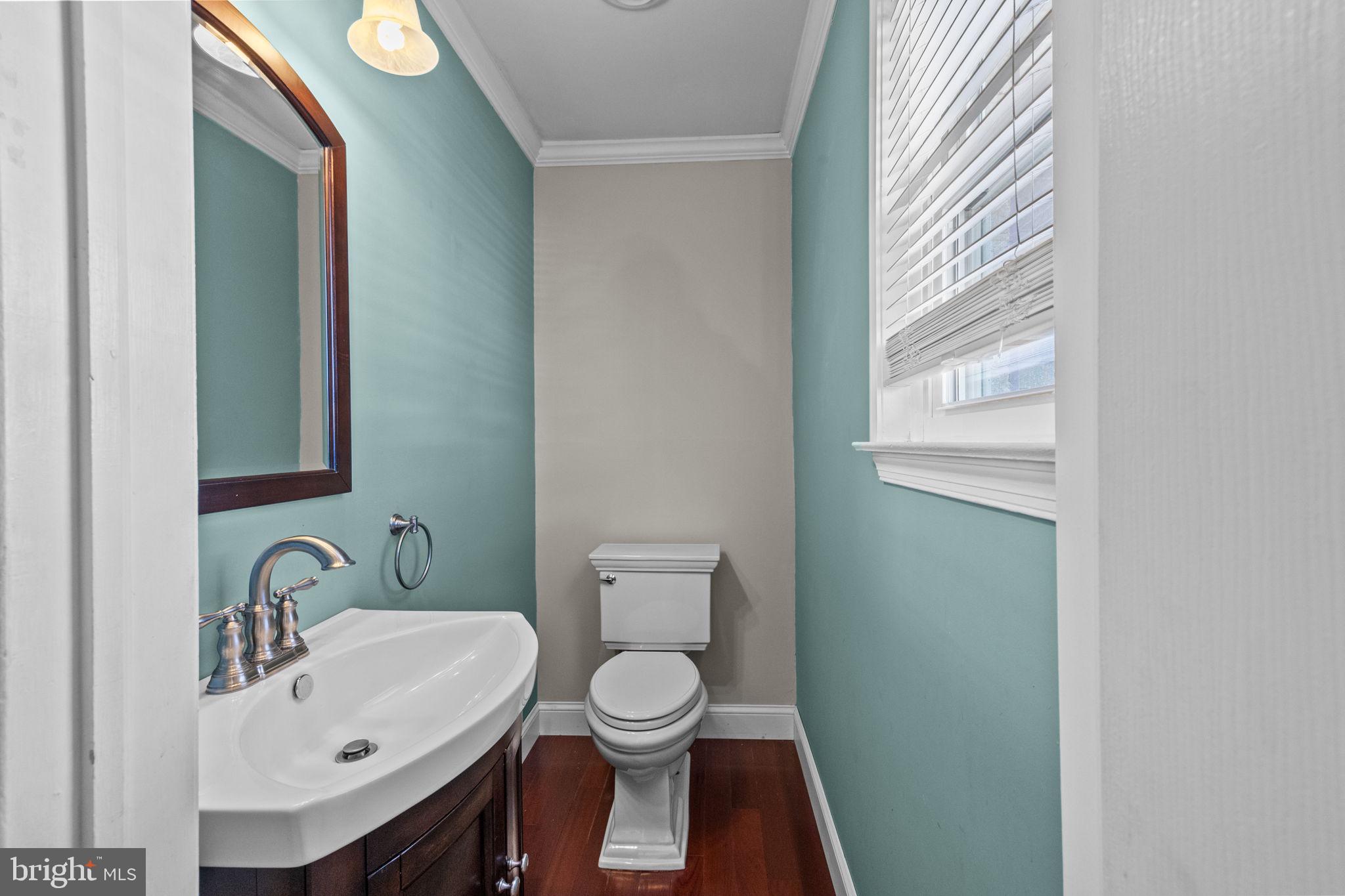 1888 Sheri Road Bensalem, PA 19020 - Photo 13 of 25 1st flr half Bath