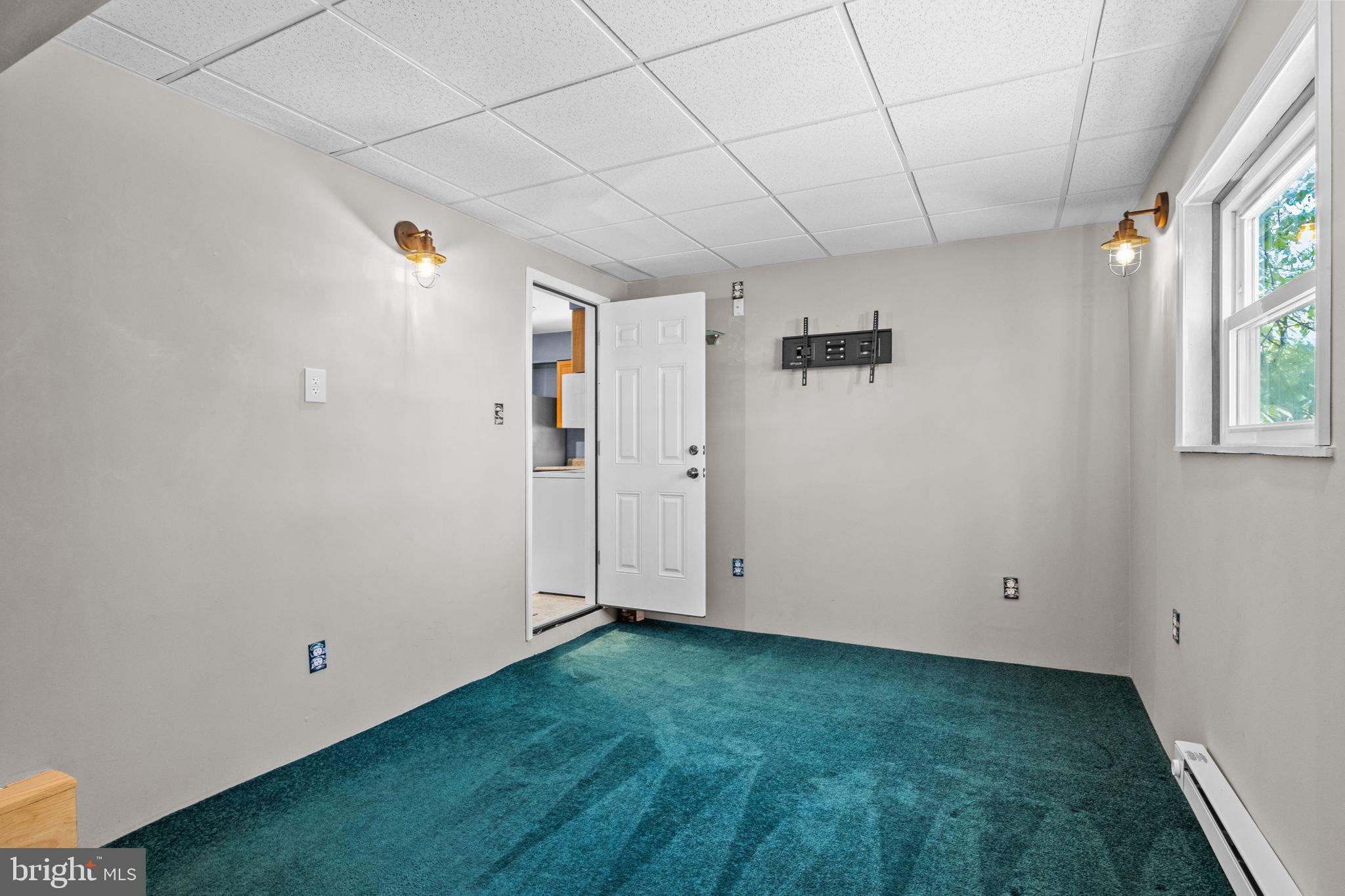 1888 Sheri Road Bensalem, PA 19020 - Photo 14 of 25 Enclosed garage living/working/possible 4th bdrm