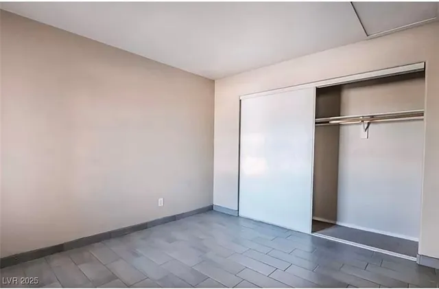 $975 | 1830 North Pecos Road, Unit 250, Las Vegas, NV 89115