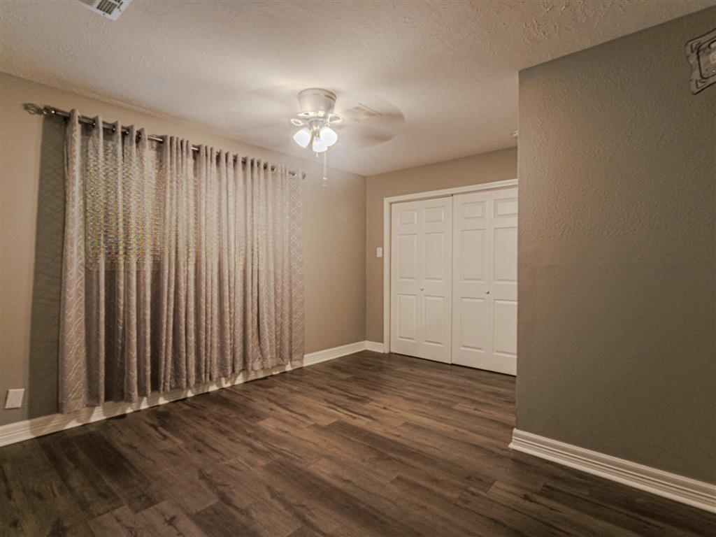 2210 17th Street Lake Charles, LA 70601 - Photo 11 of 25