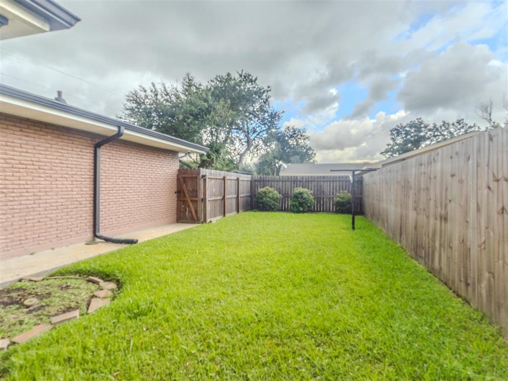 2210 17th Street Lake Charles, LA 70601 - Photo 23 of 25