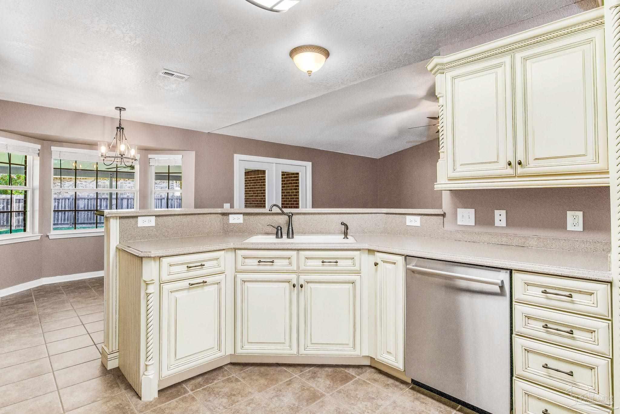 4768 Timber Ridge Drive Pace, FL 32571 - Photo 11 of 49