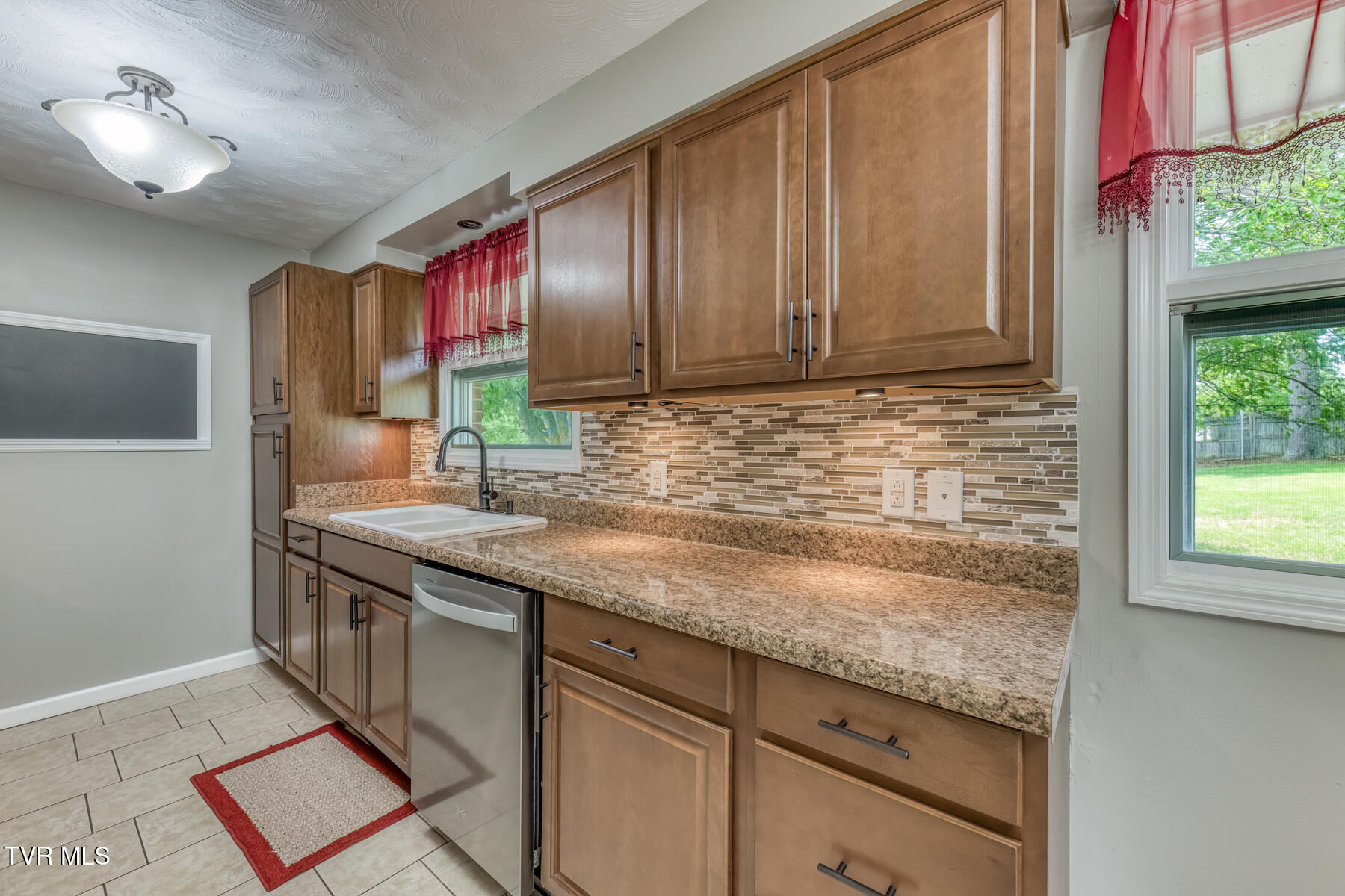 517 Kilkenny Road Kingsport, TN 37664 - Photo 16 of 54 517 Kilkenny Rd-14