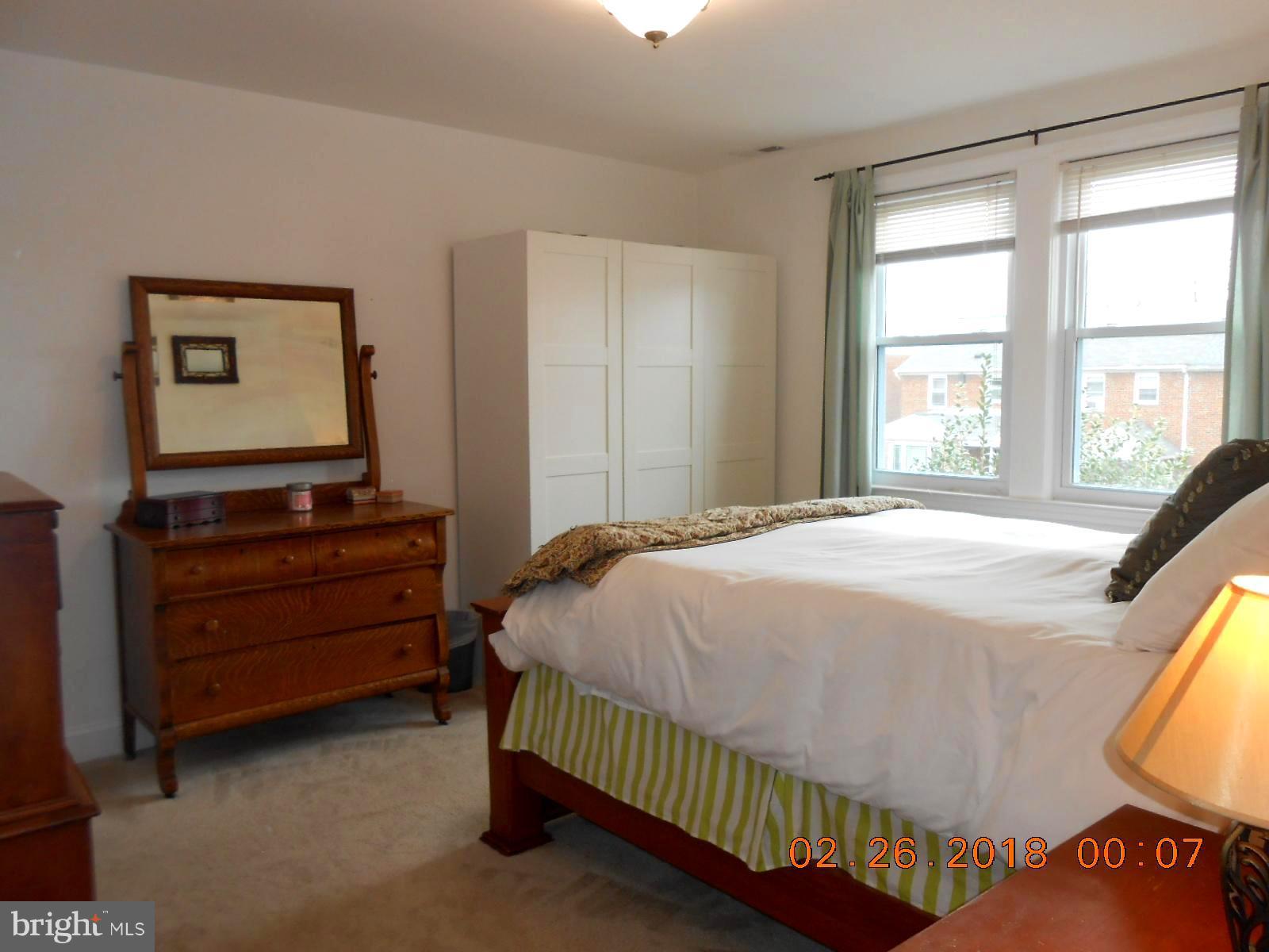 930 Elm Ridge Avenue Baltimore, MD 21229 - Photo 14 of 24 Bedroom (Master) picture 5