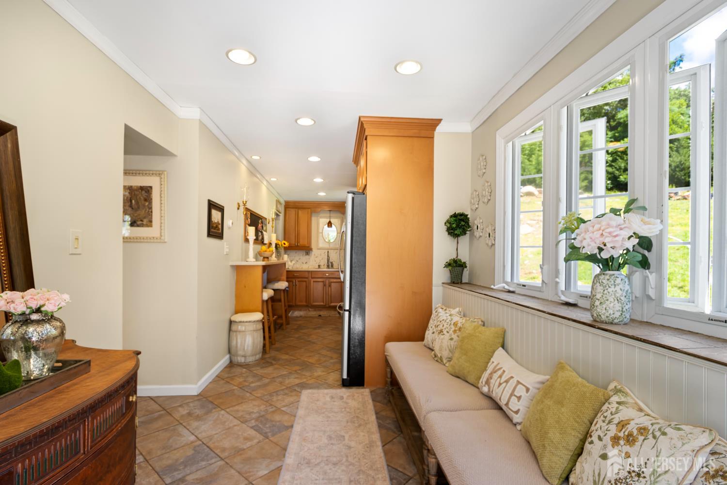 124 Dover Chester Road Randolph, NJ 07869 - Photo 3 of 39