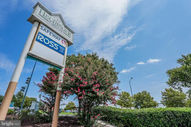 $1,300 | 1823 H Place Northeast, Unit 3, Washington, DC 20002