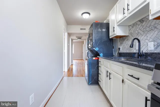 $1,300 | 1823 H Place Northeast, Unit 3, Washington, DC 20002
