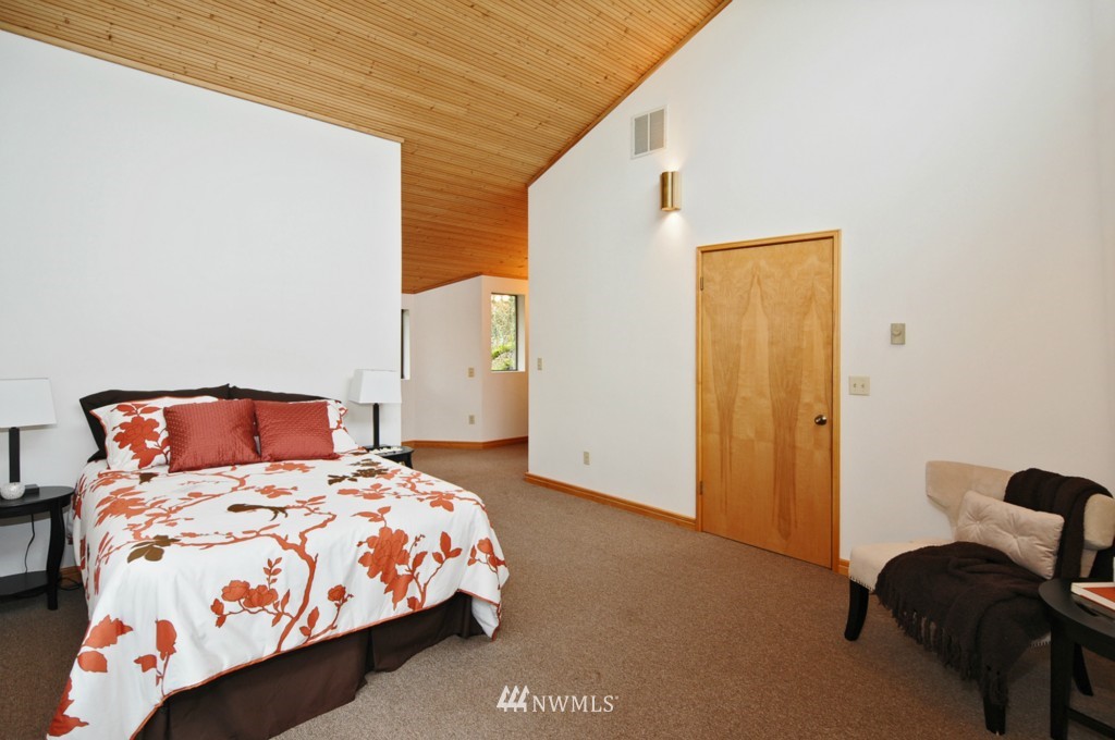 610 North 60th Street Seattle, WA 98103 - Photo 9 of 15 Gallery Image 9