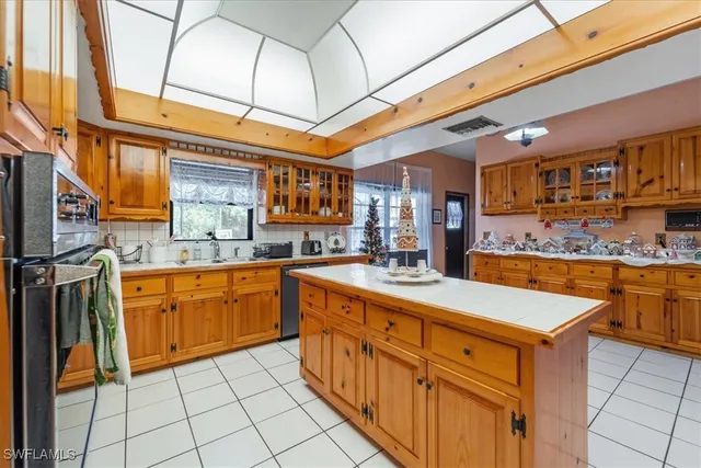 $420,000 | 321 Cleveland Avenue, Lehigh Acres, FL 33936