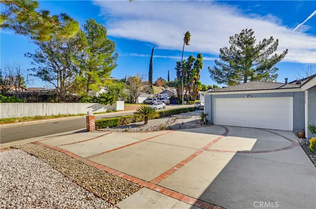 $750,625 | 27729 Calypso Lane, Canyon Country, CA 91351