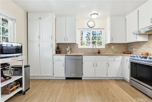 $750,625 | 27729 Calypso Lane, Canyon Country, CA 91351