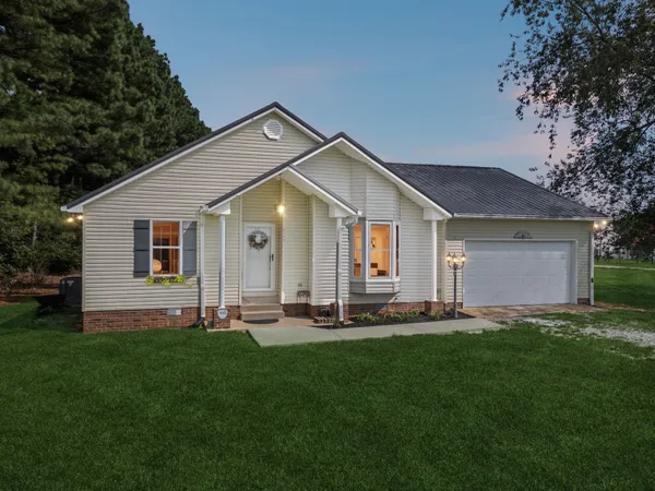 $325,000 | 2775 Airport Road, Centerville, TN 37033