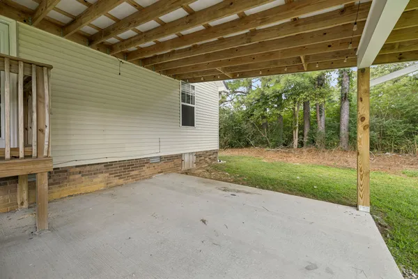 $325,000 | 2775 Airport Road, Centerville, TN 37033