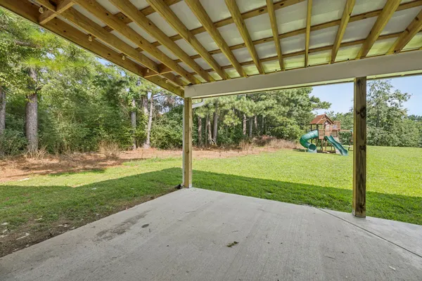 $325,000 | 2775 Airport Road, Centerville, TN 37033