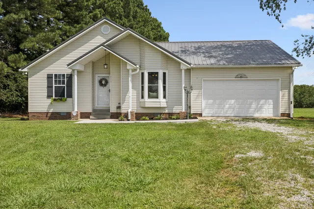 $350,000 | 2775 Airport Road, Centerville, TN 37033