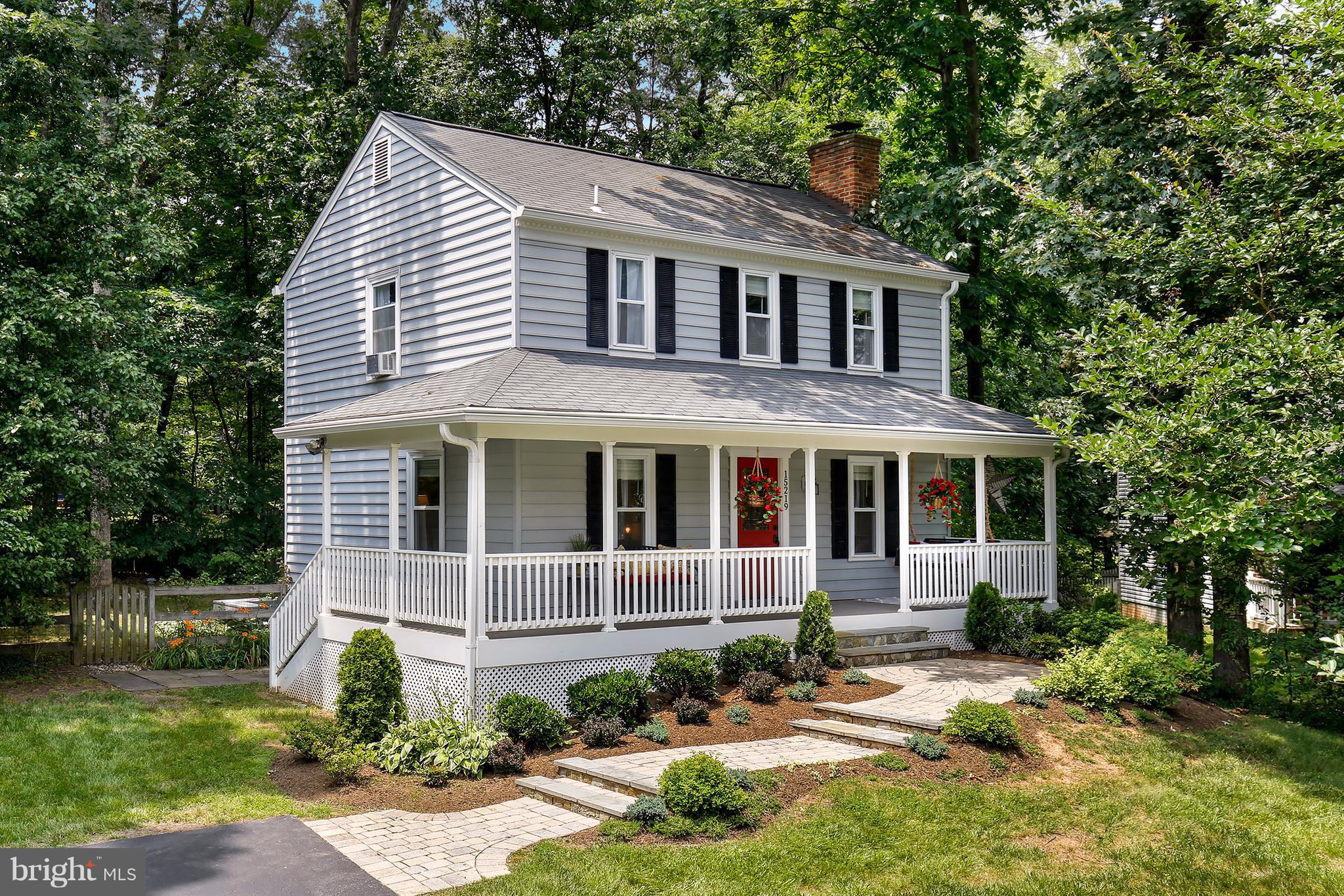 15219 Philip Lee Road Chantilly, VA 20151 - Photo 1 of 30 Exterior (Front)