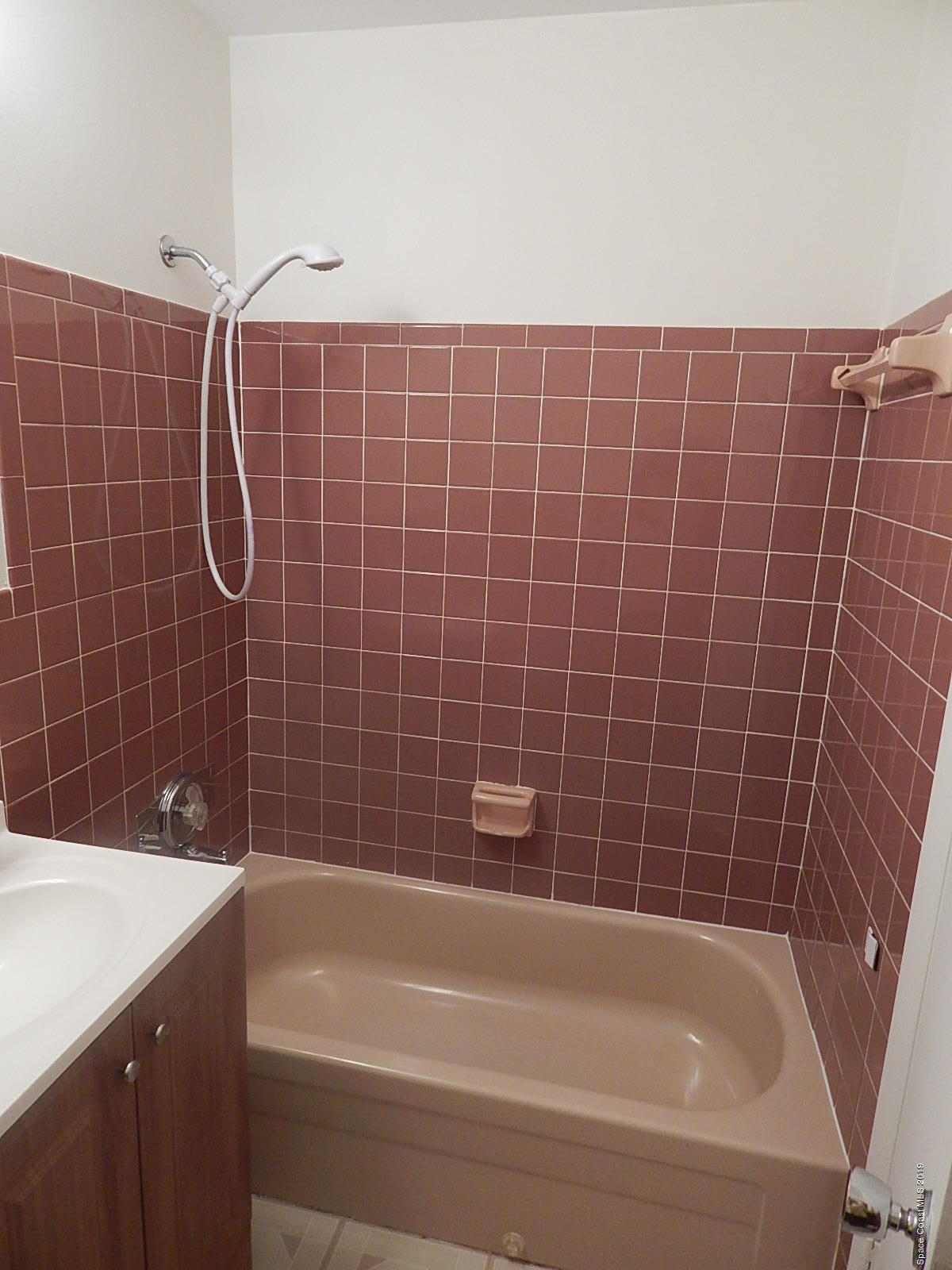 2710 Hereford Road Melbourne, FL 32935 - Photo 11 of 32 DSCN0614