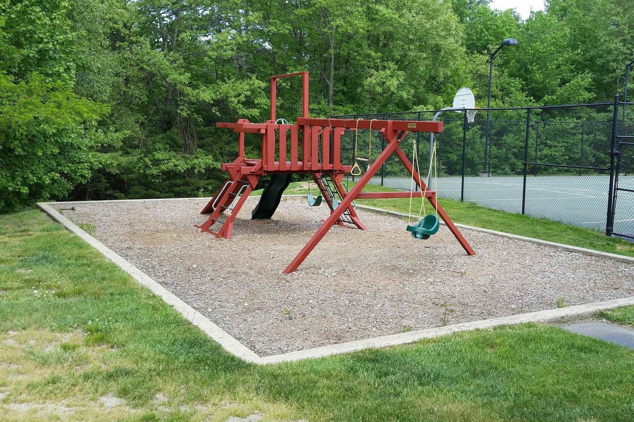 29 Capron Road, Unit 65 Milford, NH 03055 - Photo 40 of 43