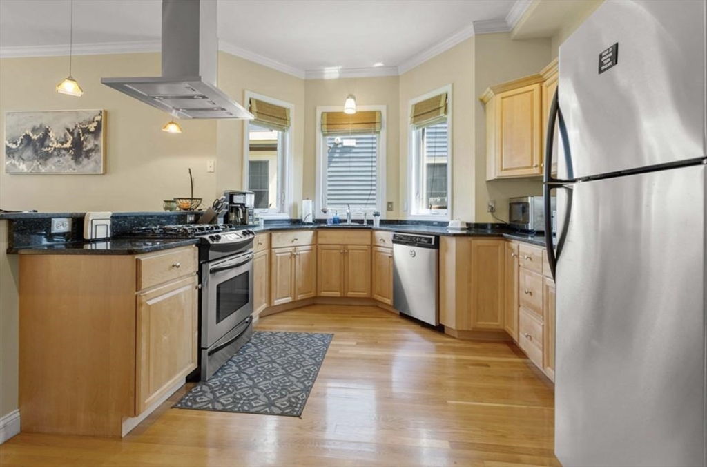 83 Dix Street, Unit 1 Boston, MA 02122 - Photo 5 of 13
