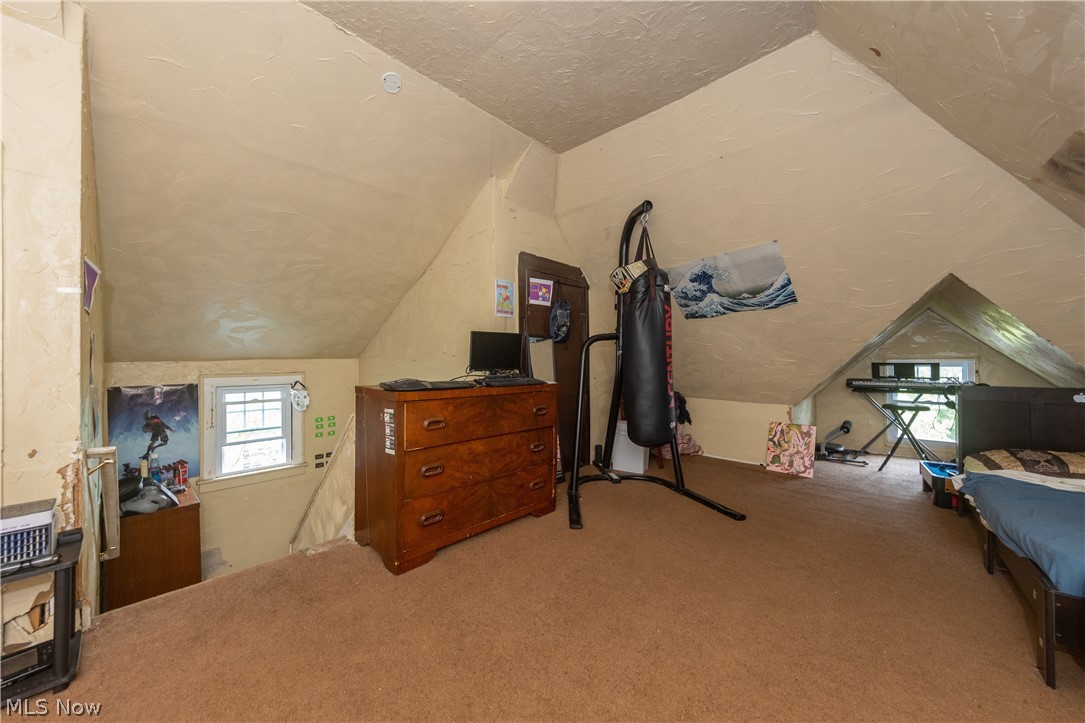 3463 Menlo Road Cleveland, OH 44120 - Photo 28 of 30 The third floor