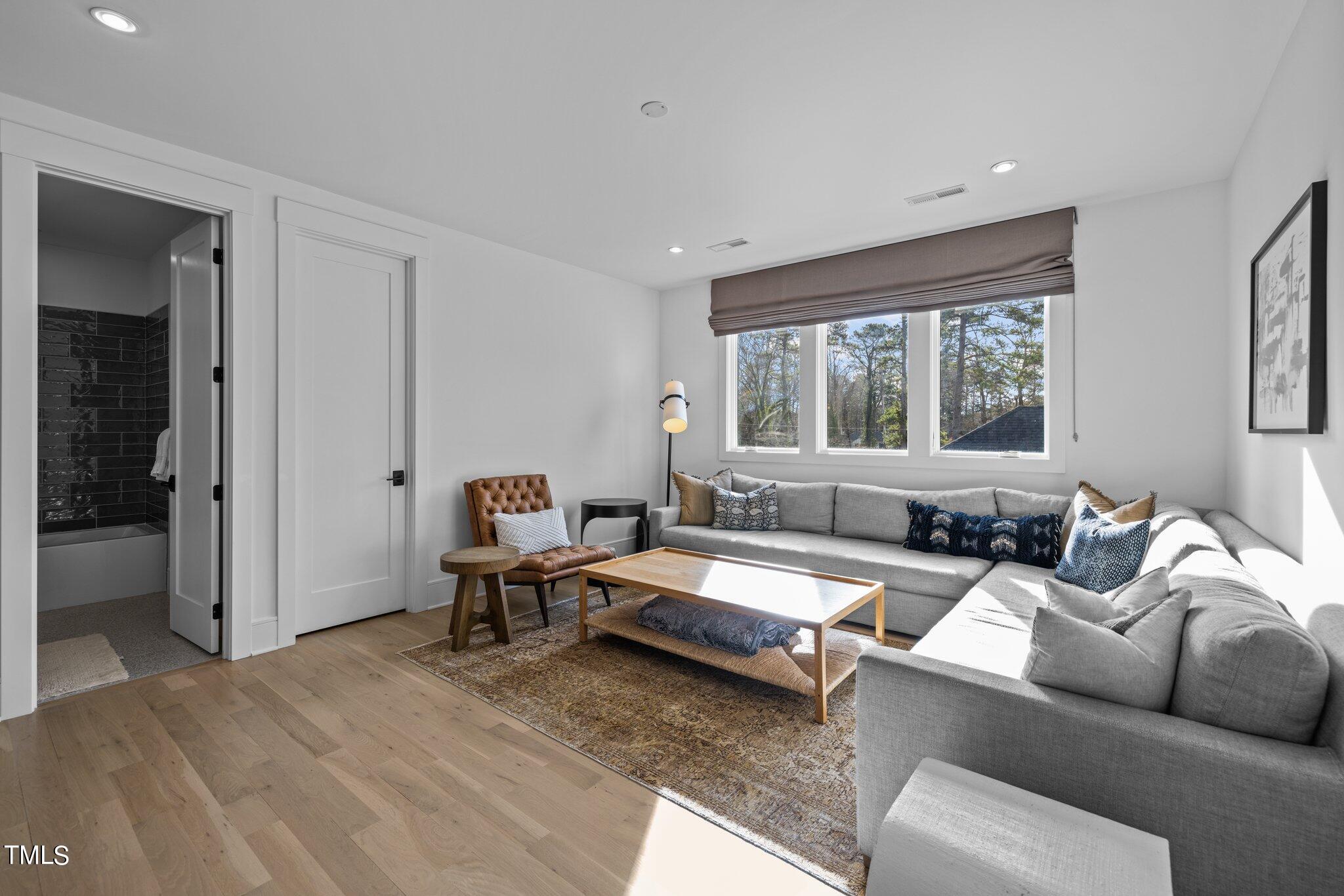 1234 Canterbury Road Raleigh, NC 27608 - Photo 31 of 51 86-web-or-mls-5Z8A3254